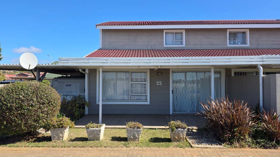 2 Bedroom Property for Sale in Hartenbos Central Western Cape